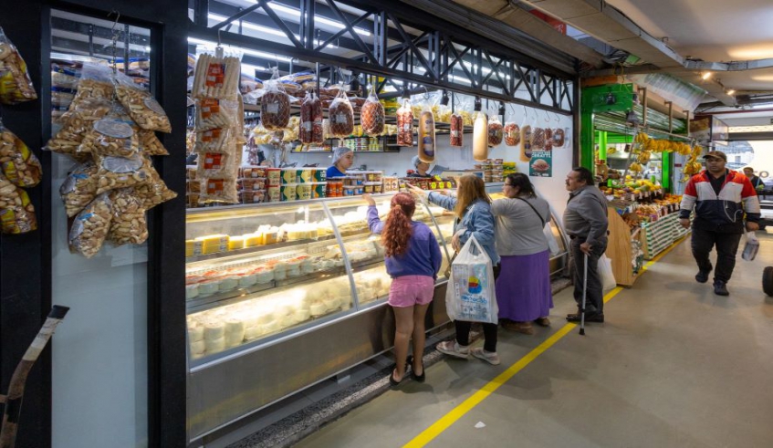 O Mercado Municipal, no Centro da cidade, seguirá com atendimento em horários diferenciados, conforme o dia da semana.