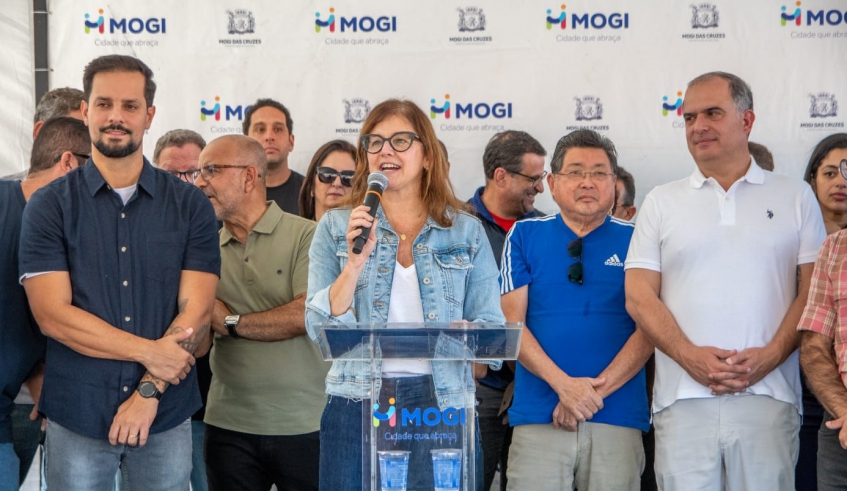 Prefeita Mara Bertaiolli lembrou que a Praça Kaizuka será um espaço para incentivar a prática esportiva e fortalecer a convivência comunitária entre as famílias (Divulgação/PMMC)