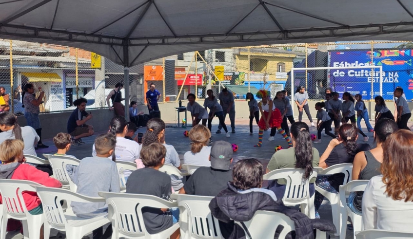 Fábrica de Cultura 4.0 promove contações de histórias, teatro infantil, oficinas e shows, no Jardim Margarida, até esta sexta-feira (24/07) (Divulgação/PMMC)