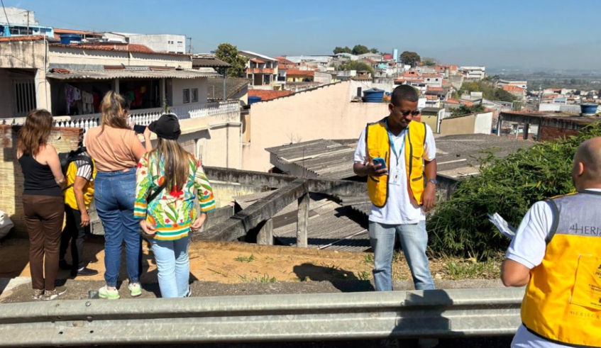 Equipes da empresa contratada e também da Prefeitura estiveram no Jardim Planalto e Praça Cerradão nesta semana, para uma vistoria inicial (Divulgação/ PMMC)