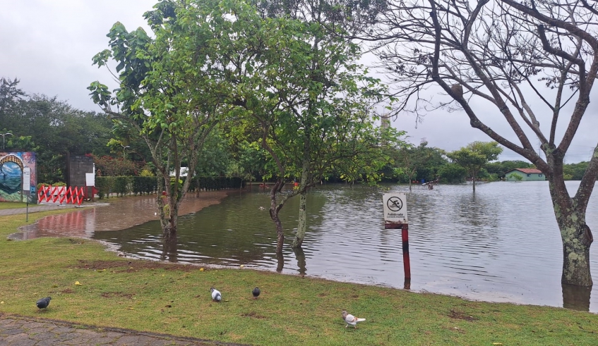 Secretaria Municipal de Esportes, Lazer e Qualidade de Vida mantém o monitoramento das condições do Parque Centenário com as chuvas dos últimos dias (Divulgação/PMMC)
