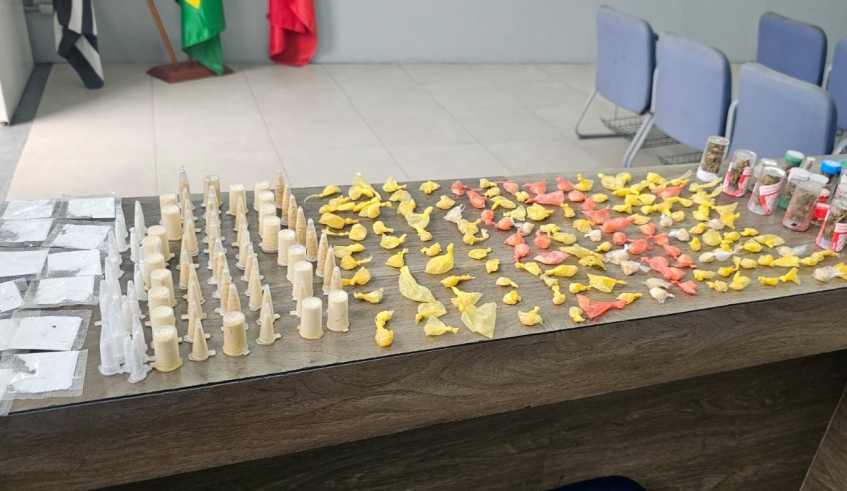 Guarda Civil Municipal apreendeu 388 porções de entorpecentes durante patrulhamento realizado na região do Jardim Planalto (Divulgação/PMMC)