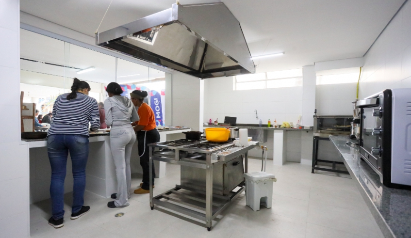 Nova unidade da Incubadora Social, na região central, amplia e fortalece o apoio da Prefeitura a grupos de empreendedorismo econômico solidários (Divulgação/ PMMC)