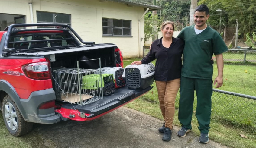 A protetora Rosemeire Bellucci, por exemplo, já auxiliou no encaminhamento de aproximadamente 180 animais de rua ao Nubea para esterilização (Divulgação/PMMC)