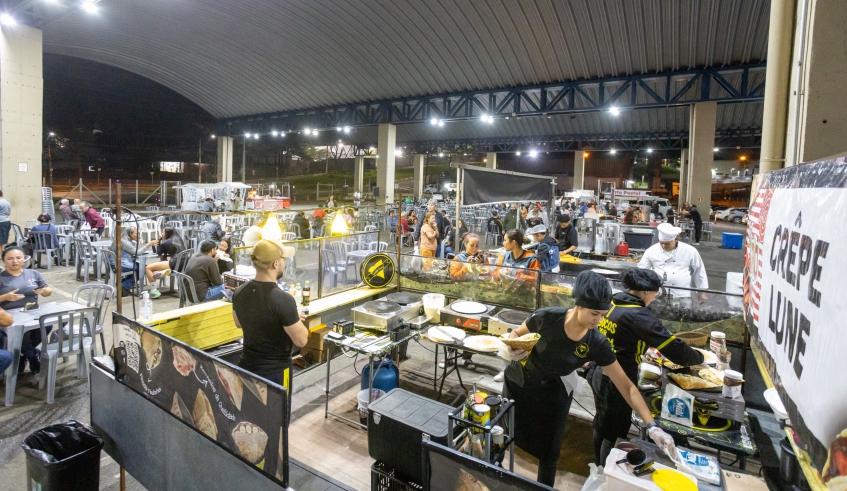 A partir desta quinta-feira (08/11), a Feira Noturna de Braz Cubas contará com uma série de sorteio de brindes em celebração ao Dia das Crianças (Divulgação/PMMC)